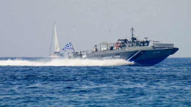 Νέο θρίλερ: Εντοπίστηκε ιστιοφόρο με 60 επιβαίνοντες ανοιχτά της Πύλου