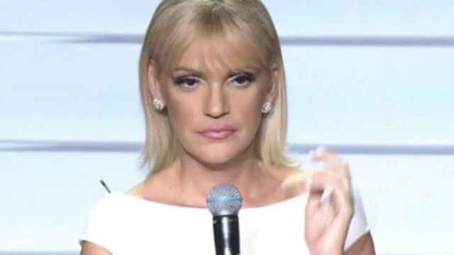 Επαγγελματικό αδιέξοδο για τη Σάσα Σταμάτη: «Δεν έχω προτάσεις και αυτοπροτείνομαι»