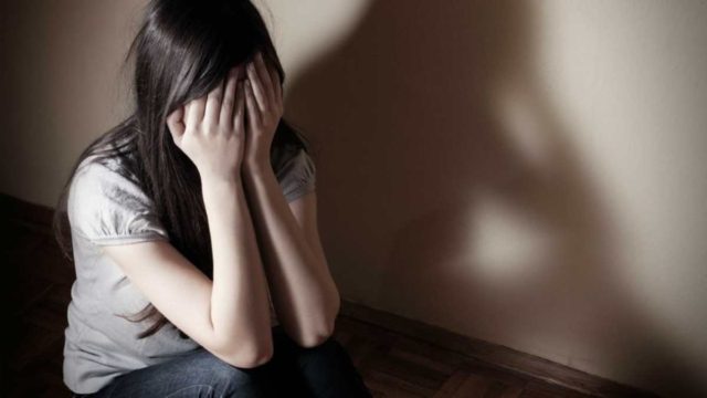 Φρίκη στη Ρόδο: 17χρονος ασέλγησε σε δύο ανήλικα κορίτσια και στην ξαδέρφη του