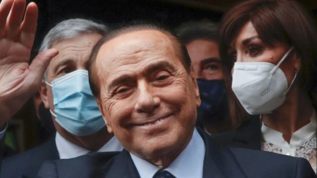 Σίλβιο Μπερλουσκόνι: Όλα έτοιμα για την κηδεία του «Καβαλιέρε» – «Οι αντίπαλοί του έχασαν» γράφει η Μελόνι