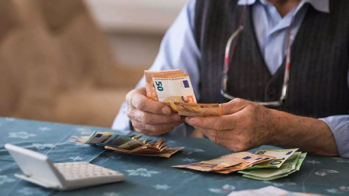 «Χρυσάφι» πάνω 1.000 ευρώ στις συντάξεις – Μεγάλη αλλαγή μέσα στο 2023