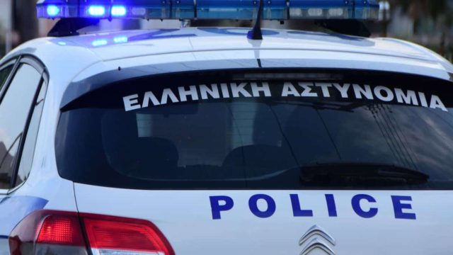 Τρόμος στη Ζάκυνθο: Συνελήφθη αλλοδαπός με τσεκούρι στον Λαγανά