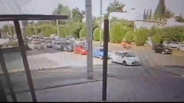 Τροχαίο στην Κηφισίας: «Το μόνο που θέλω είναι να ζήσει το παιδί μου» – Σοκαρισμένη η μητέρα του 3χρονου κοριτσιού