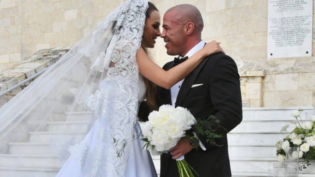 Παντρεύτηκε ο Μιχάλης Ζαμπίδης: Ο γάμος με την Μαρία Καρολίνα Ντάσιου  και η βάφτιση των δίδυμων παιδιών τους (photo+video)