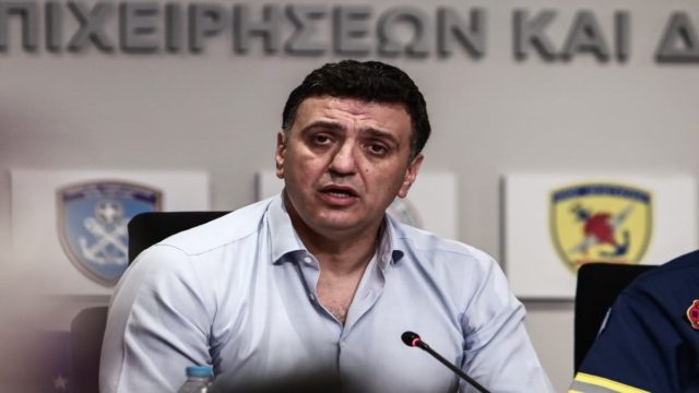 Κικίλιας για φωτιές: «Πρώτη προτεραιότητα η πρόσληψη 500 νέων πυροσβεστών» – Οι 3 προτεραιότητες για την ενίσχυση των αντιπυρικών ζωνών