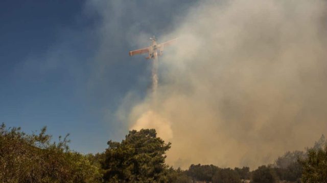 Μετά την Κάρυστο και η Κύμη: Και δεύτερη ισχυρή πυρκαγιά στην Εύβοια!