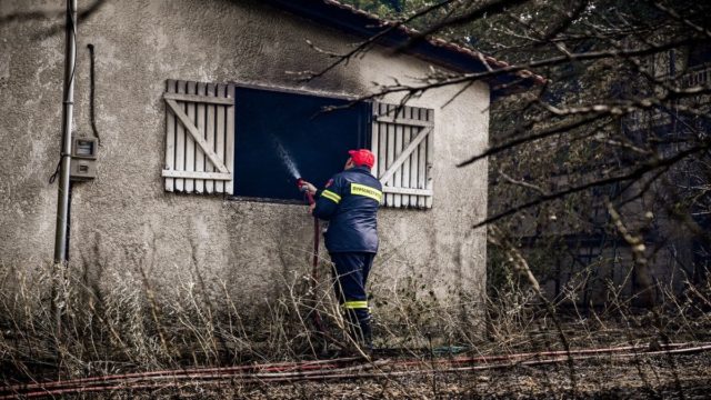 Πρωτο θύμα από τις πυρκαγιές στην Μαγνησία – Εντοπίστηκε απανθρακωμένη γυναίκα στον Πλάτανο Αλμυρού