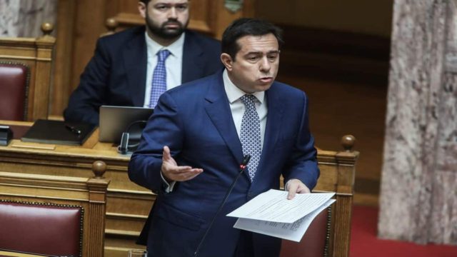 Υπουργείο Προστασίας του Πολίτη: Παραιτήθηκε ο Νότης Μηταράκης – Στην θέση του ο Γιάννης Οικονόμου