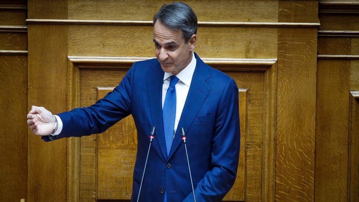 Κυριάκος Μητσοτάκης: Κατώτατος μισθός στα 950 ευρώ, 10.000 προσλήψεις στο ΕΣΥ – Καθιερώνεται το youth pass, επεκτείνεται το market pass
