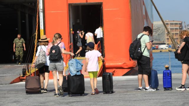 Μέχρι την επόμενη εβδομάδα οι εκπτωτικές προσφορές όλων των ακτοπλοϊκών – Θα αφορούν συγκεκριμένες ημέρες