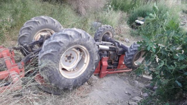 Φρικτός θάνατος στην Ανδραβίδα: Τον καταπλάκωσε το τρακτέρ που οδηγούσε λίγα μέτρα πριν τα χωράφια του