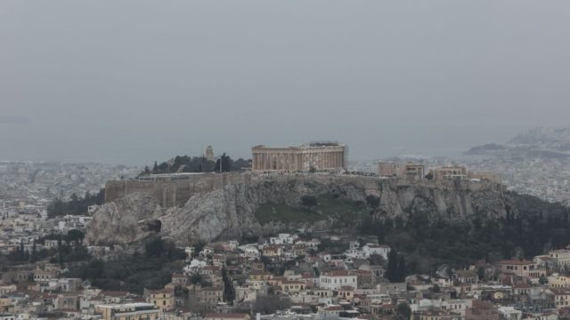 «Βουτιά» στο μέλλον: Πώς θα μοιάζει η Αθήνα και όλες οι άλλες μεγαλουπόλεις στον κόσμο το μακρινό 3.000