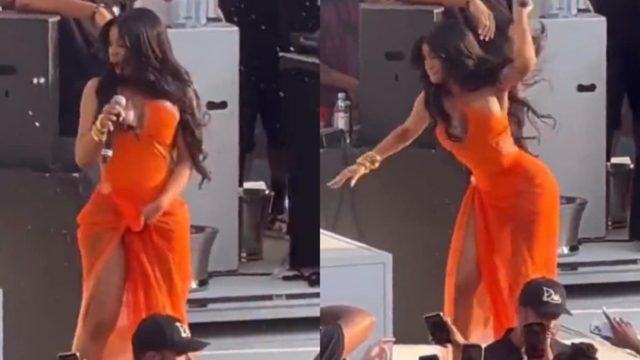 Σάλος σε συναυλία της Cardi B: Θαυμάστρια της έριξε ποτό και εκείνη ανταπέδωσε πετώντας το μικρόφωνο (video)