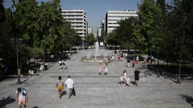 Καύσωνας: «Κόκκινο» διήμερο με 46 βαθμούς – Λίβας εκτοξεύει τη θερμοκρασία