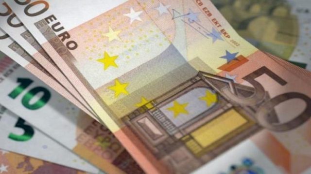 Έκτακτο επίδομα 200 ευρώ το μήνα για ένα χρόνο – Βήμα προς βήμα πώς θα το πάρετε
