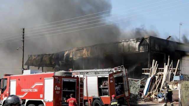Πυρόπληκτοι: Ανοίγει η πλατφόρμα για τις αιτήσεις του επιδόματος των 534 ευρώ – Οι δικαιούχοι και οι ανακοινώσεις (video)