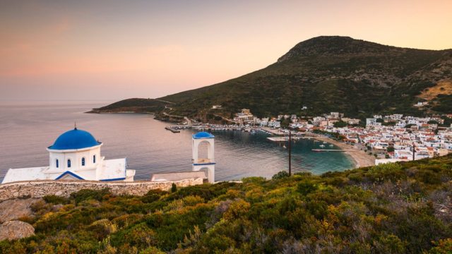 Το πιο φθηνό νησί στην Ελλάδα: Με ούτε 10 ευρώ τη μέρα θα βρεθείτε στον «παράδεισο» για αξέχαστες διακοπές