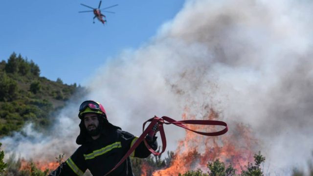 Φωτιές σε Σουφλί και Κρήτη