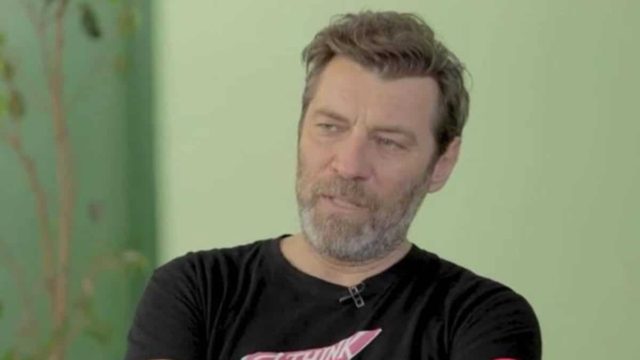 Γιάννης Στάνκογλου: «Προσπαθώ να πείσω τον γιο μου να γραφτεί μπαλέτο, αλλά…»