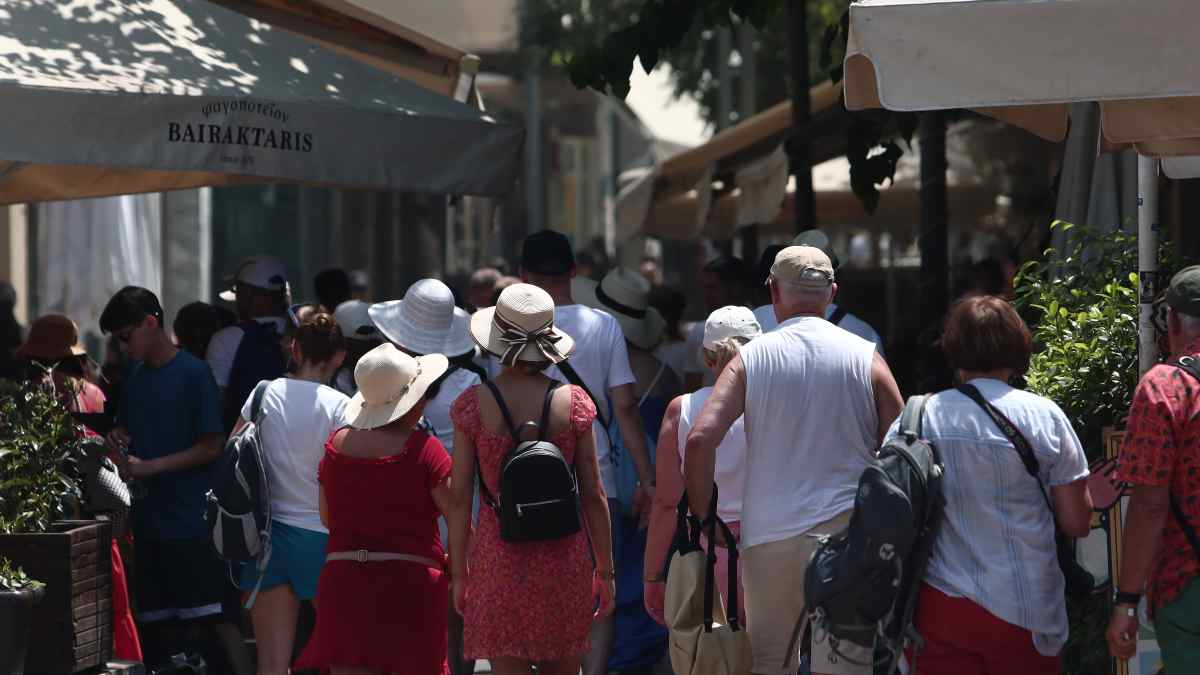 Καιρός σήμερα 17/7: Νέα «επίθεση» με 43αρια – «Προσοχή σήμερα στην Αττική»