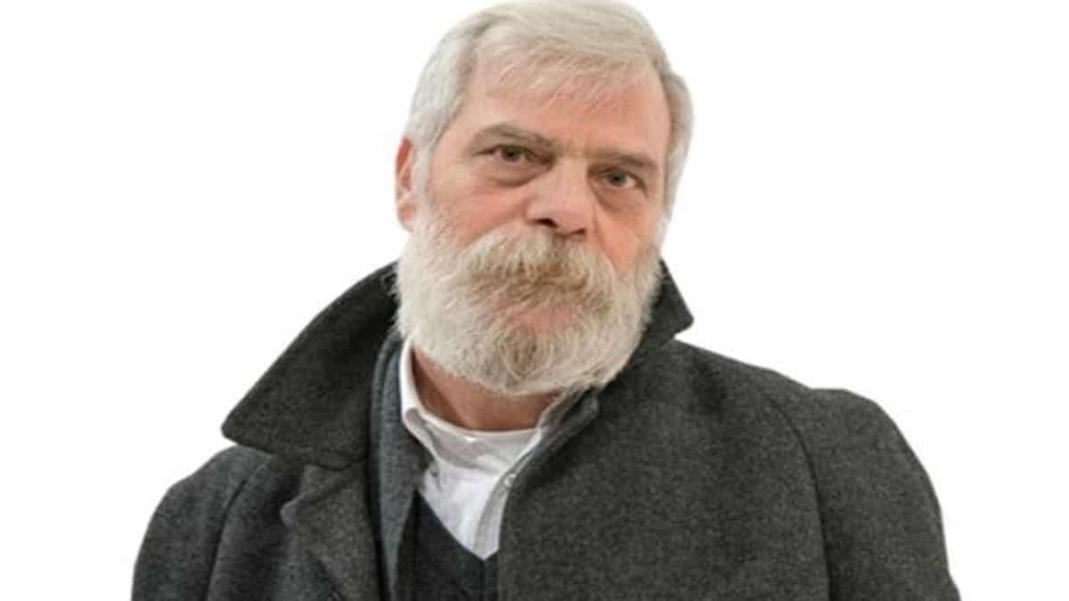Εφυγε από τη ζωή ο συγγραφέας και συνεργάτης της Καθημερινής Κώστας Καλφόπουλος