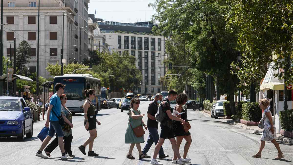 Καιρός σήμερα 7/7: «Εκκωφαντικός» καύσωνας με 45αρια – «Ένα τμήμα της θερμής αέριας μάζας…»