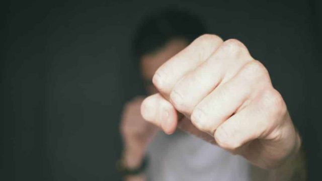 Αδιανόητη φρίκη στην Κω: Ανήλικοι απήγαγαν και ξυλοκόπησαν 15χρονο αγοράκι!