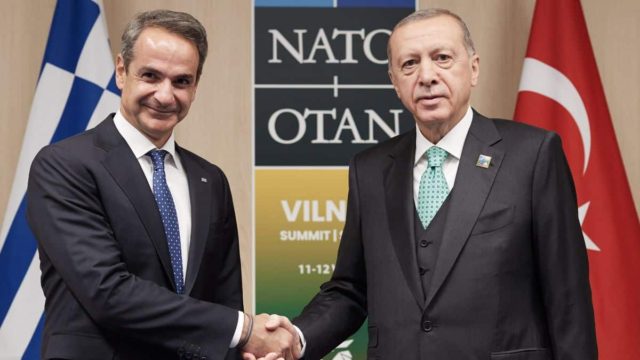 Μητσοτάκης –  Ερντογάν: Με θετικό πρόσημο ολοκληρώθηκε η συνάντησή τους – Το «αύριο» στις ελληνοτουρκικές σχέσεις