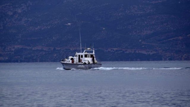 Μαύρη νύχτα στο Αιγαίο: 12 νεκροί μετανάστες σε Λέσβο και Σάμο – Νεκρό ένα βρέφος μετά από σφοδρή σύγκρουση