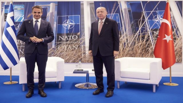 Συνάντηση Μητσοτάκη-Ερντογάν στο Βίλνιους: «Παράθυρο» ευκαιρίας για επανεκκίνηση των ελληνοτουρκικών σχέσεων – Η ατζέντα και οι προσδοκίες της Ελλάδας (Video)