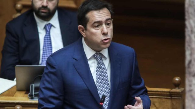 Νότης Μηταράκης: Η πρώτη αντίδραση του πρώην υπουργού Προστασίας του Πολίτη μετά την παραίτηση