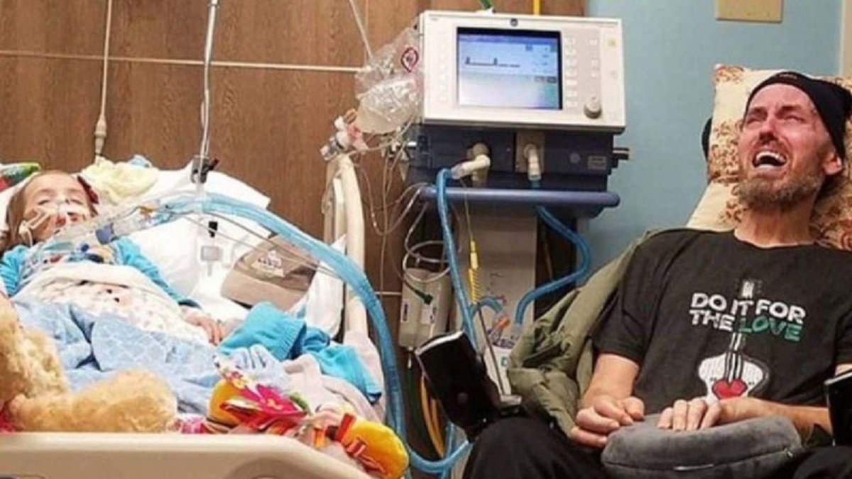 Φωτογραφία 5χρονης στο τελικό στάδιο καρκίνου δίπλα στον ετοιμοθάνατο πατέρα της «ραγίζει» καρδιές
