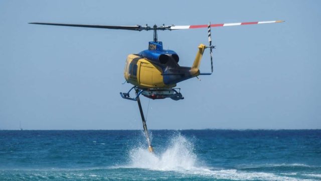 Μαίνεται ισχυρή πυρκαγιά στην Χίο: Στη μάχη με τις φλόγες 9 εναέρια μέσα!