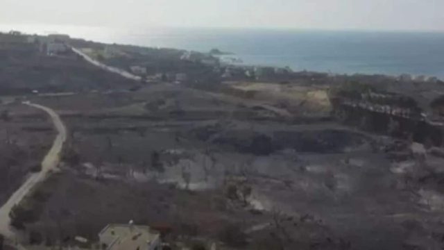 Αποκαρδιωτικές εικόνες στη Ρόδο: Drone του BBC κατέγραψε σε βίντεο την τεράστια καταστροφή από τη φωτιά