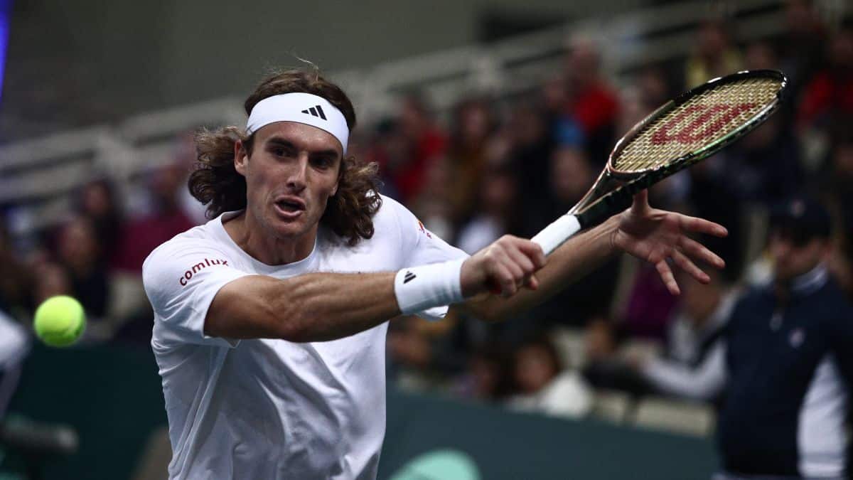 Wimbledon: Επική ανατροπή και νίκη «θρίλερ» για τον Στέφανο Τσιτσιπά – Προκρίθηκε στον 2ο γύρο ο Έλληνας τενίστας (video)
