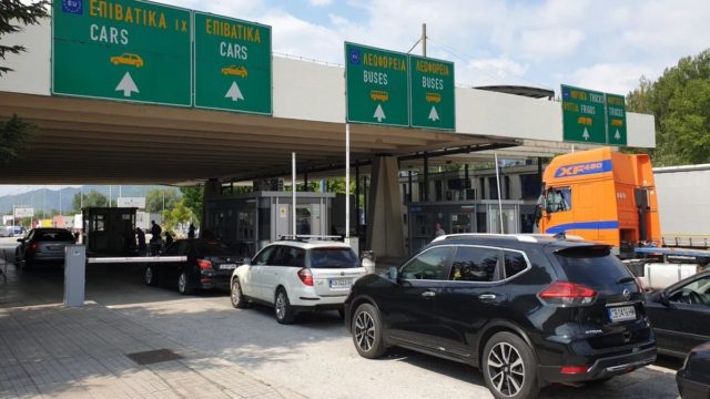 Τραγωδία στον Έβρο: Πέθανε ο 57χρονος στους Κήπους – 33χρονος Τούρκος τον χτύπησε με λοστό και τον “πάτησε” με το αμάξι του μετά από τσακωμό (Video)
