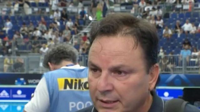 Παγκόσμιο πρωτάθλημα πόλο: Με δάκρυα στα μάτια ζήτησε συγγνώμη από τους παίκτες του μετά τον τελικό ο Θοδωρής Βλάχος (Video)
