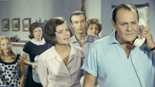 31 χρόνια χωρίς την Τζένη Καρέζη: Στο «φως» για πρώτη φορά αδημοσίευτες φωτογραφίες της με τον αείμνηστο Λάμπρο Κωνσταντάρα