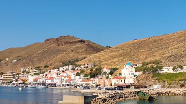 Απολαμβάνεις το νησί από 11 ευρώ: Ο ιδανικότερος κοσμοπολίτικος κοντινός προορισμός που θα κάνει τα Σαββατοκύριακα του καλοκαιριού σας ξεχωριστά (Video)