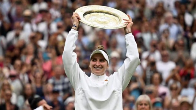 Wimbledon: Νέα «βασίλισσα» στο γρασίδι η Μαρκέτα Βοντρούσοβα