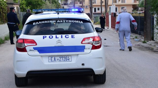 Γυναικοκτονία στη Χαλκίδα: 88χρονος πυροβόλησε εν ψυχρώ στο κεφάλι την 84χρονη σύζυγό του