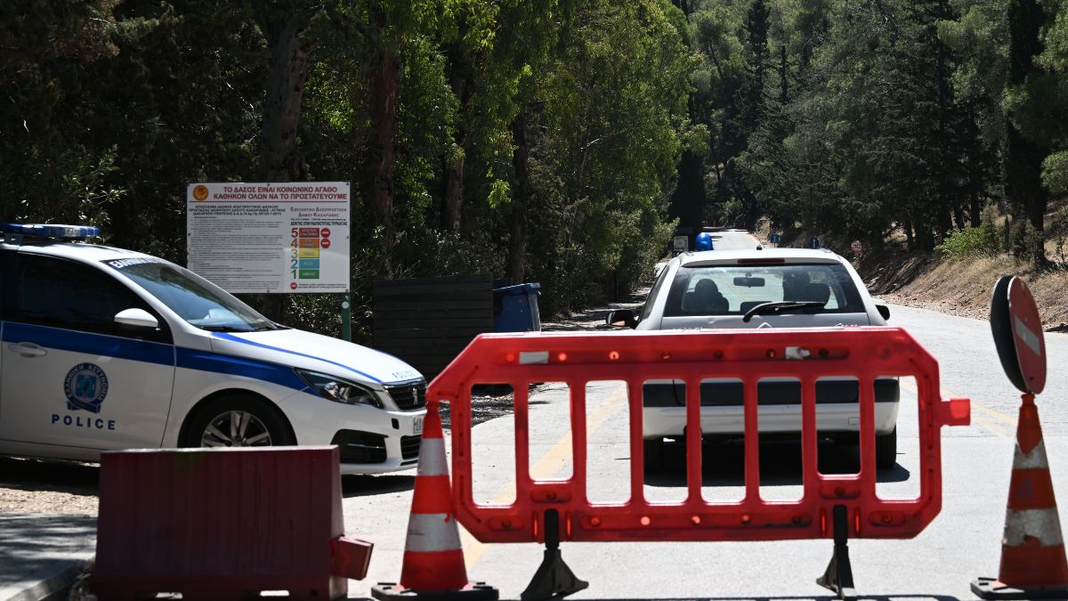 Εντοπίστηκε εμπρηστικός μηχανισμός στον Υμηττό – Οι Αρχές «χτένισαν» το βουνό όλη τη νύχτα