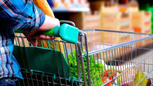 Market Pass: Σκέψεις για νέα επέκταση επιδότησης – Τα εισοδηματικά κριτήρια και οι εξαιρέσεις