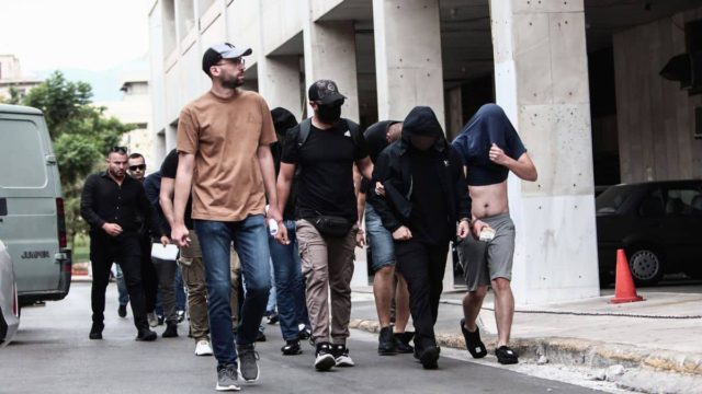 Νέα Φιλαδέλφεια: Αποκάλυψη «βόμβα» για την δολοφονία – Χωρίς DNA του Μιχάλη τα τέσσερα μαχαίρια και τα πειστήρια (video)