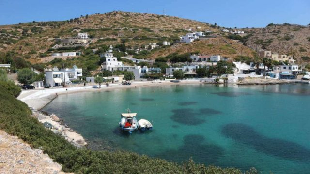Αγαθονήσι: Εκεί όπου μοιάζει σαν να σταμάτησε ο χρόνος – Μαγικές παραλίες και γαλήνια ηρεμία