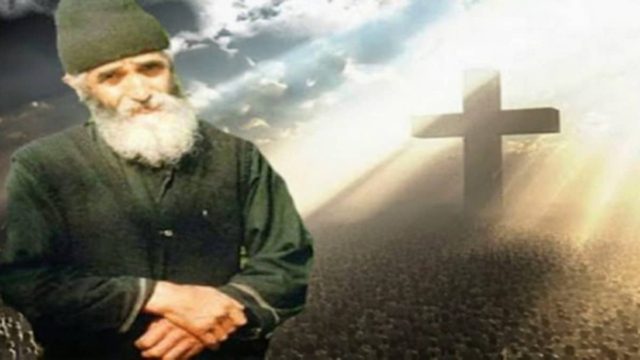 Σοκαριστική προφητεία του Άγιου Παΐσιου για το “χάραγμα”: «Θα σου βάλουν το μαρκάρισμα στο…»