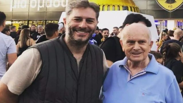 Δύσκολες ώρες για τον Αλέξανδρο Μπουρδούμη: Στο νοσοκομείο ο πατέρας του – Η συγκινητική ανάρτηση του ηθοποιού