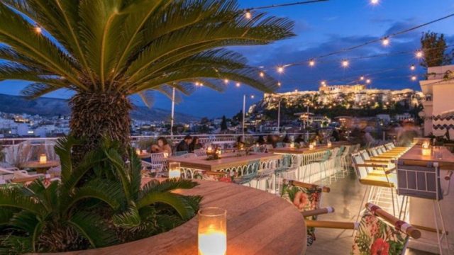 6 ταράτσες στο κέντρο της Αθήνας με απίστευτη θέα