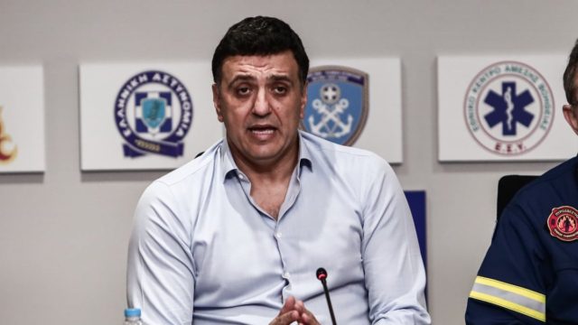 Αποκάλυψη Κικίλια: «Σύλληψη υπόπτου για εμπρησμό στον Άγιο Στέφανο – Πιάστηκε επ’ αυτοφώρω με μπιτόνια βενζίνης»