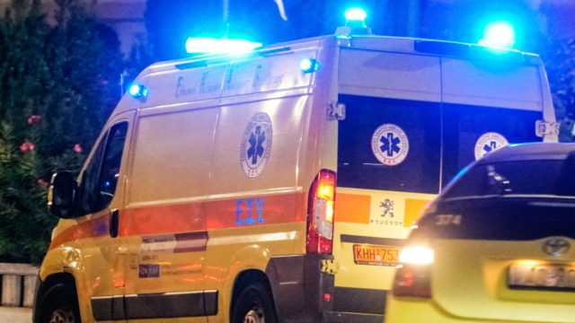 Θρίλερ στη Σαλαμίνα: Νεκρός άνδρας στην αυλή του σπιτιού του – Εντοπίστηκε με τραύμα από όπλο